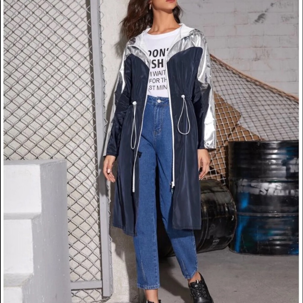 Navy & Silver Drawstring Waist Hooded Windbreaker - Picture 3 of 12